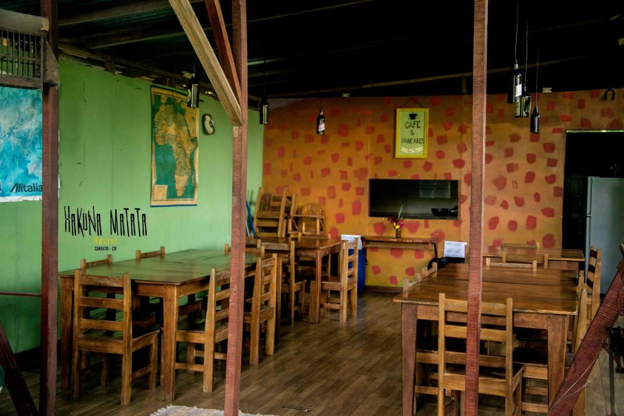Hakuna Matata Hostel กาอุยตา ภายนอก รูปภาพ