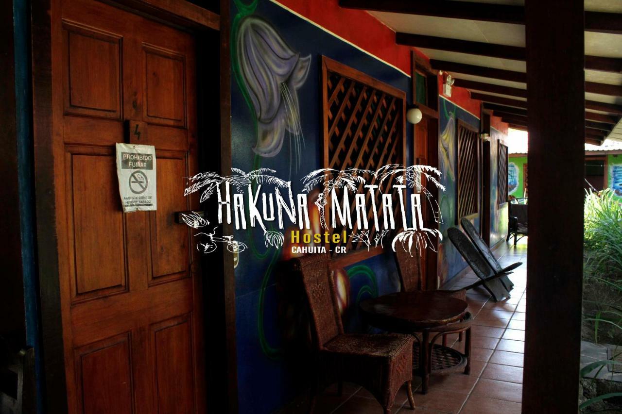 Hakuna Matata Hostel กาอุยตา ภายนอก รูปภาพ