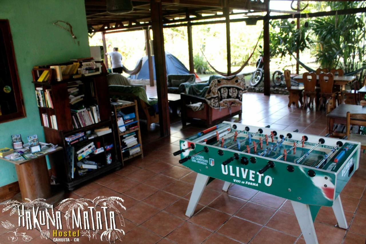 Hakuna Matata Hostel กาอุยตา ภายนอก รูปภาพ