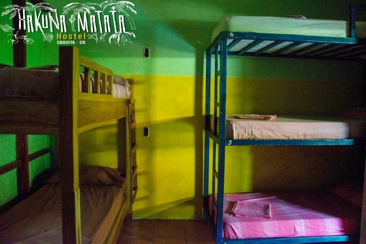 Hakuna Matata Hostel กาอุยตา ภายนอก รูปภาพ