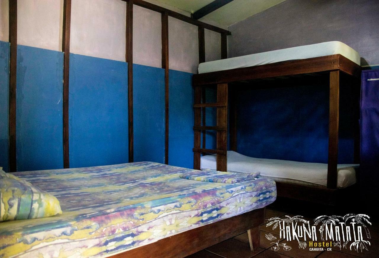 Hakuna Matata Hostel กาอุยตา ภายนอก รูปภาพ